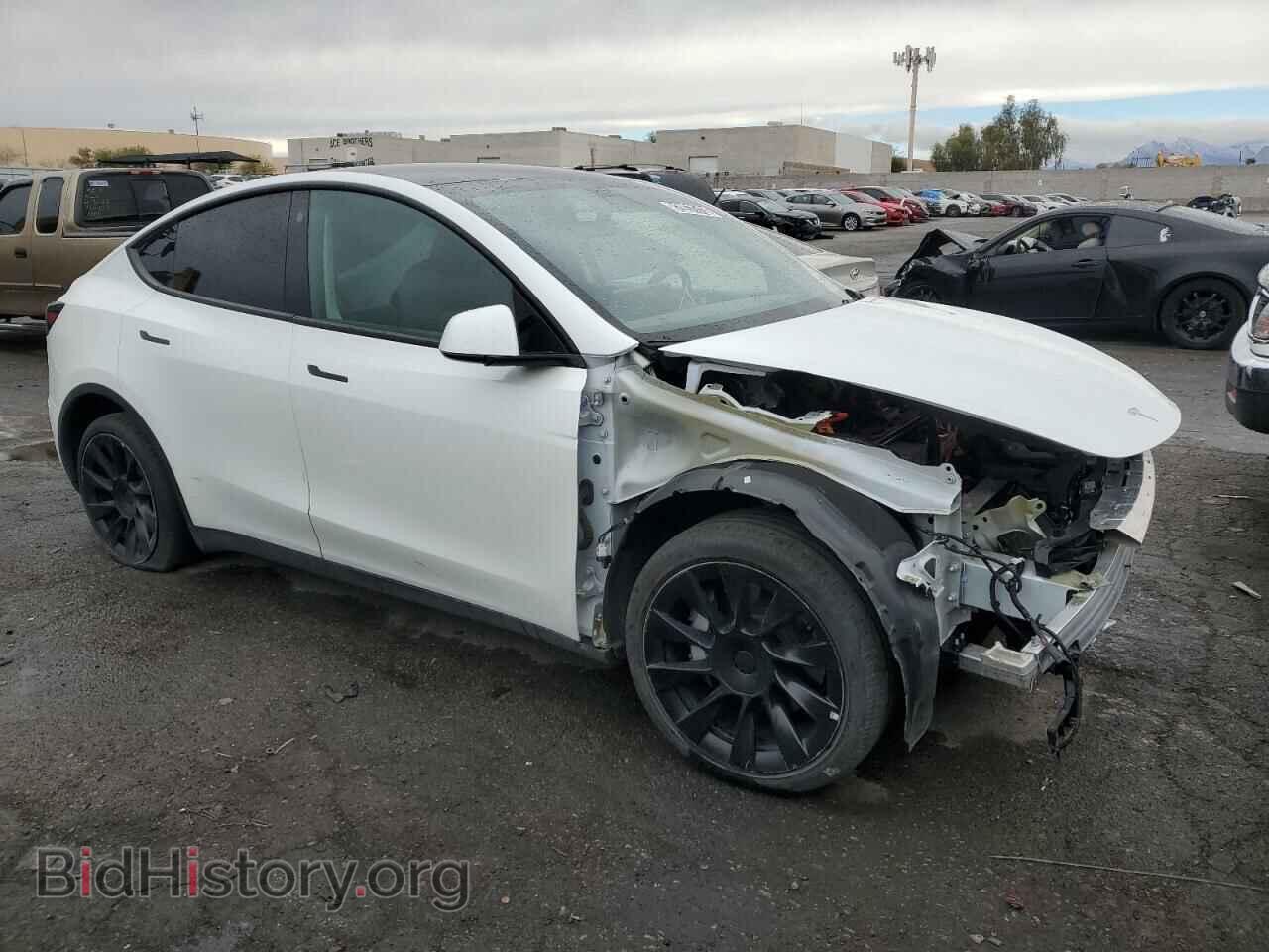 2022 TESLA MODEL Y - VIN: 7SAYGDEE8NF386642 - Фото 4