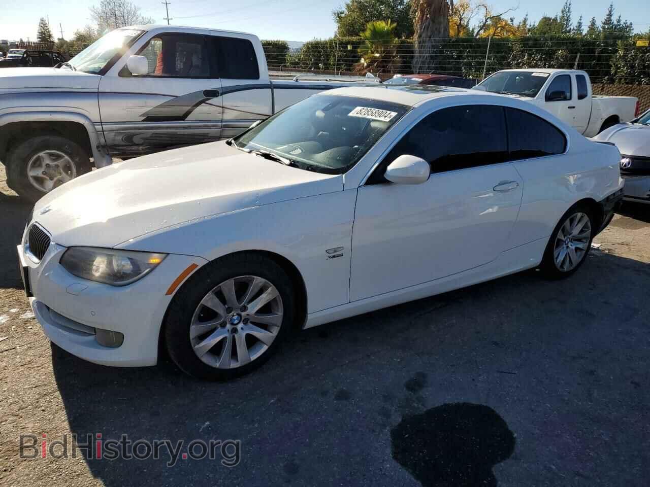Photo WBAKF5C56BE395932 - BMW 3 SERIES 2011