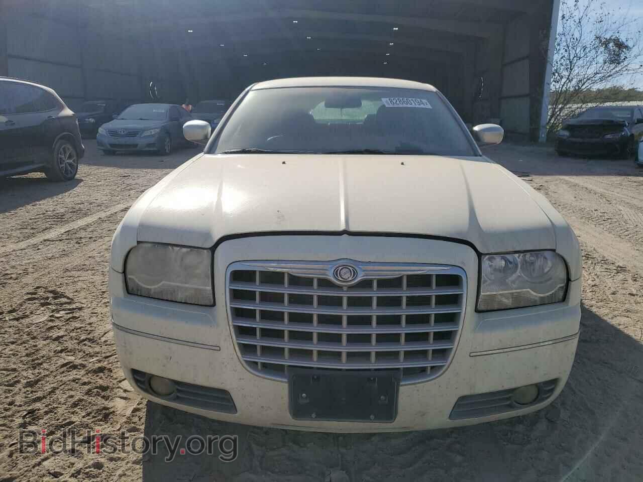 2010 CHRYSLER 300 - VIN: 2C3CA5CV9AH284003 - Фото 5