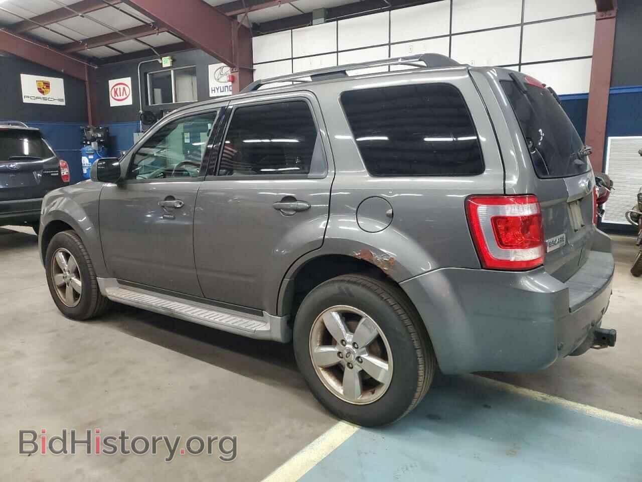 2011 FORD ESCAPE - VIN: 1FMCU9E73BKC46975 - Фото 2