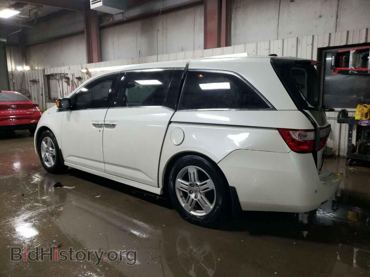 2013 HONDA ODYSSEY - VIN: 5FNRL5H90DB017113 - Фото 2