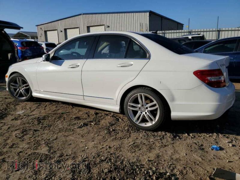 2013 Mercedes-Benz C-CLASS (VIN WDDGF4HB2DR280750) — photo 2 of 12
