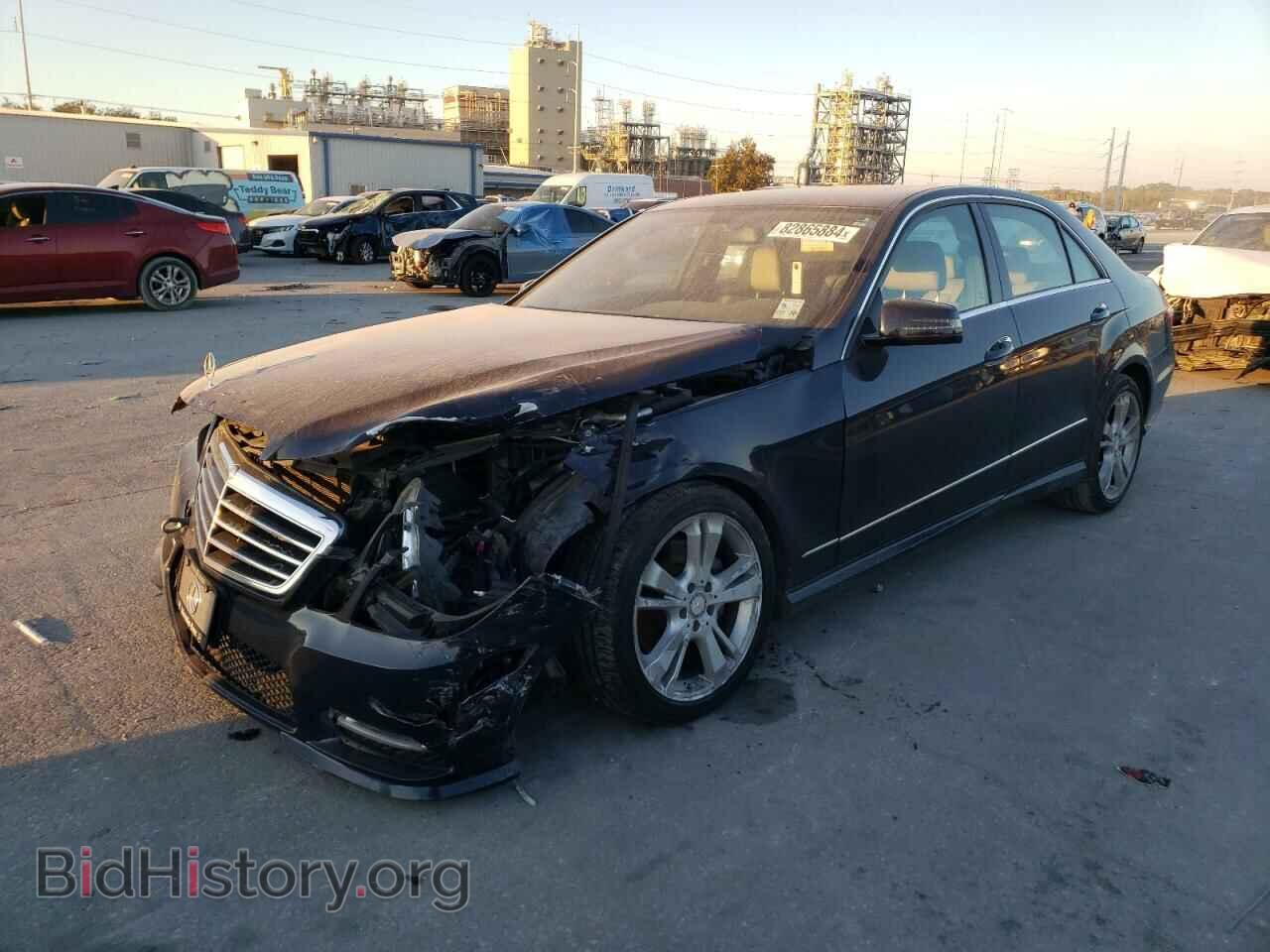 Photo WDDHF8JB7DA711166 - MERCEDES-BENZ E-CLASS 2013