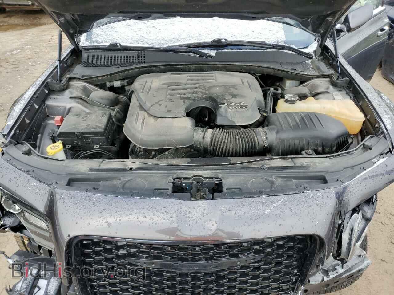 2016 CHRYSLER 300 - VIN: 2C3CCAGG0GH298699 - Фото 11