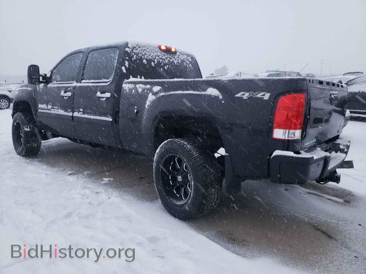 2013 GMC SIERRA - VIN: 1GT125E88DF161418 - Фото 2