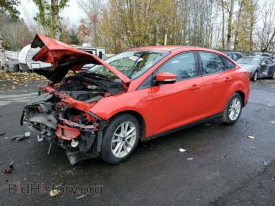 2017 Ford FOCUS SE, красный — VIN 1FADP3F25HL304416, Copart