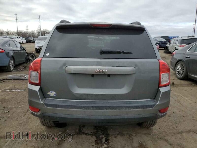 2011 Jeep COMPASS (VIN 1J4NT1FA8BD190221) — фото 6 из 13