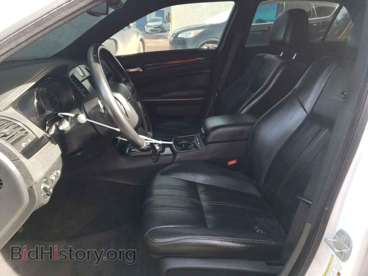 2016 CHRYSLER 300 - VIN: 2C3CCABT2GH330931 - Photo 7