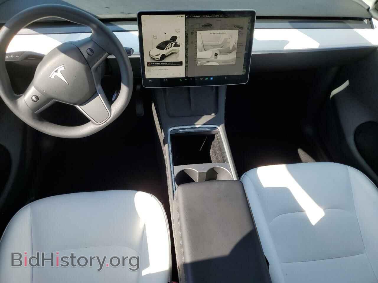 2024 TESLA MODEL Y - VIN: 7SAYGDEE2RA265477 - Фото 8