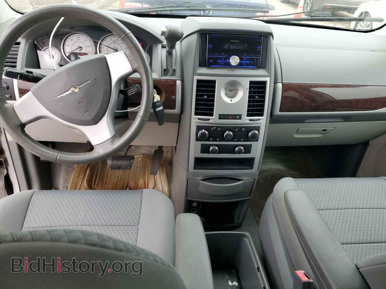 2010 CHRYSLER MINIVAN - VIN: 2A4RR5D19AR347549 - Photo 8