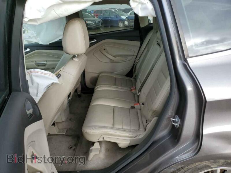 2014 Ford CMAX (VIN 1FADP5BU0EL521323) — photo 10 of 12