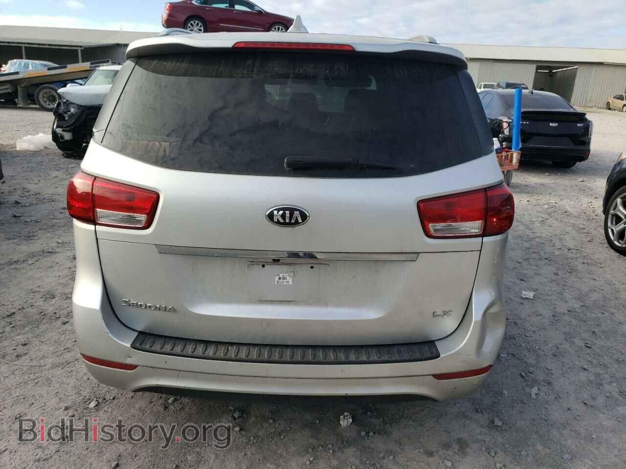 2016 KIA All Models - VIN: KNDMB5C17G6124402 - Фото 6
