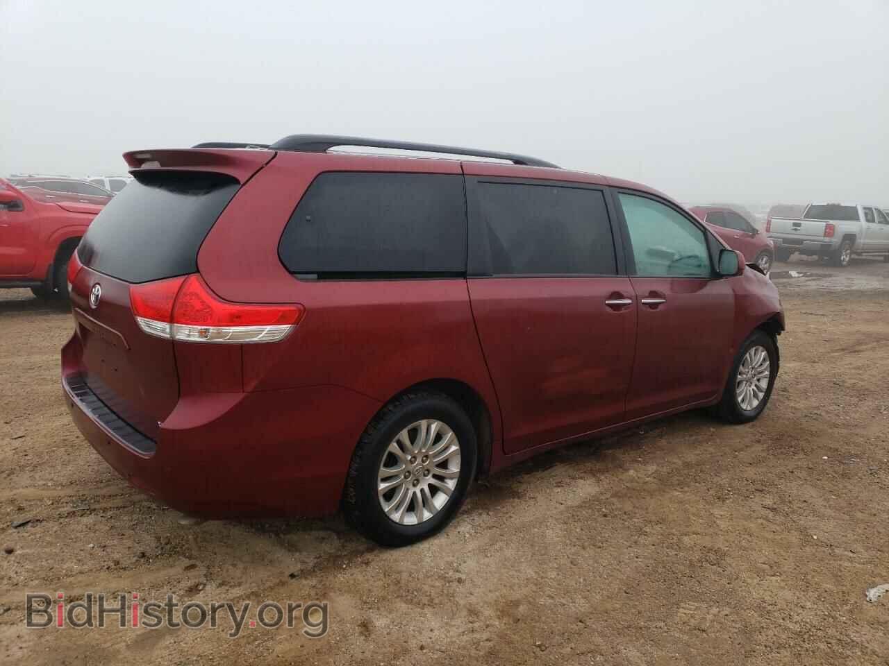 2011 TOYOTA All Models - VIN: 5TDYK3DC3BS077478 - Фото 3