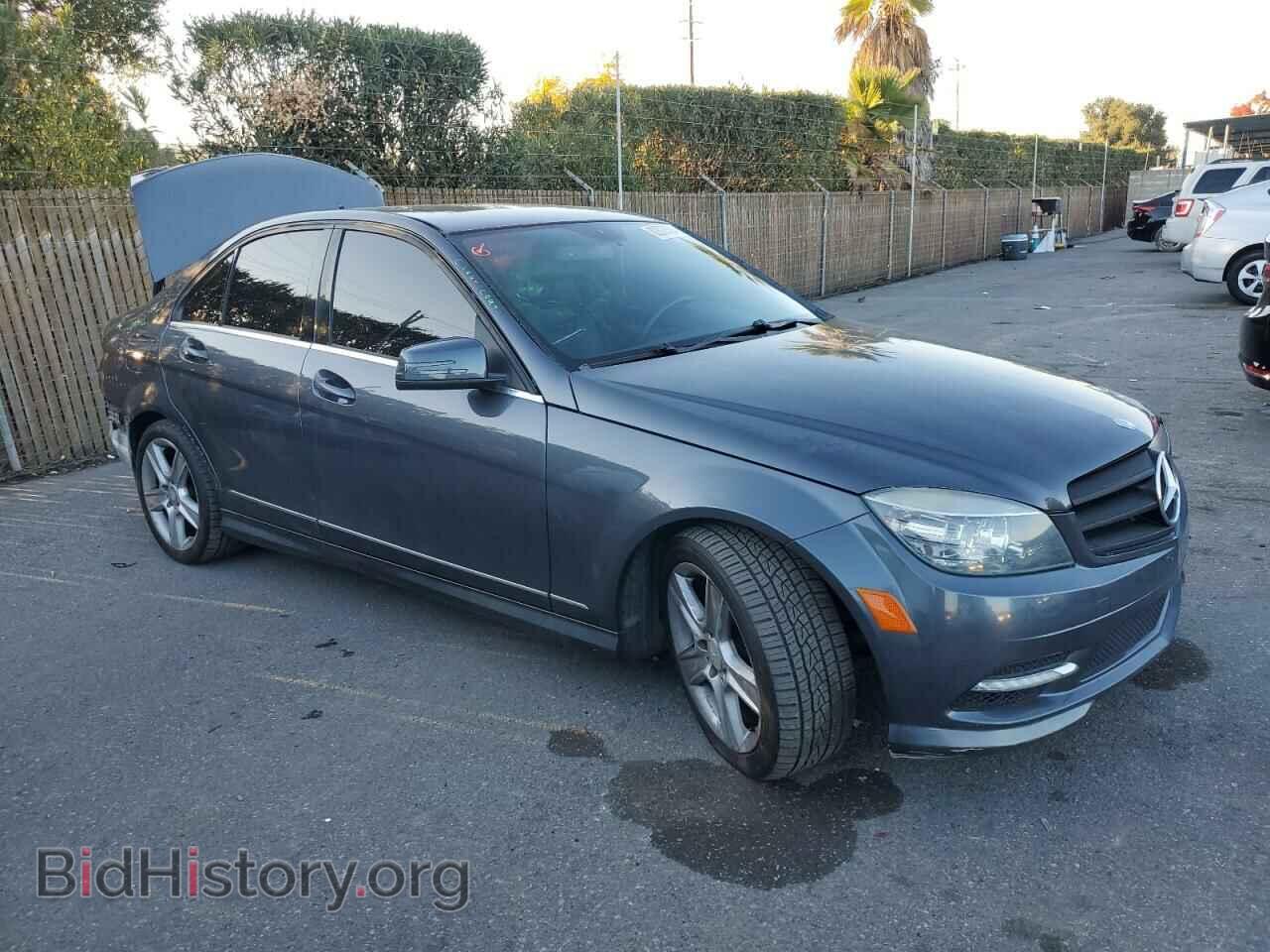 2011 MERCEDES-BENZ C-CLASS - VIN: WDDGF5EB5BR172811 - Фото 4