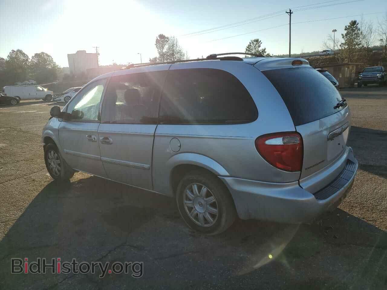 2006 CHRYSLER MINIVAN - VIN: 2A8GP54L96R779949 - Фото 2