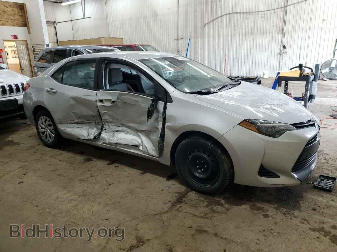 2017 TOYOTA COROLLA - VIN: 5YFBURHE2HP664383 - Фото 4