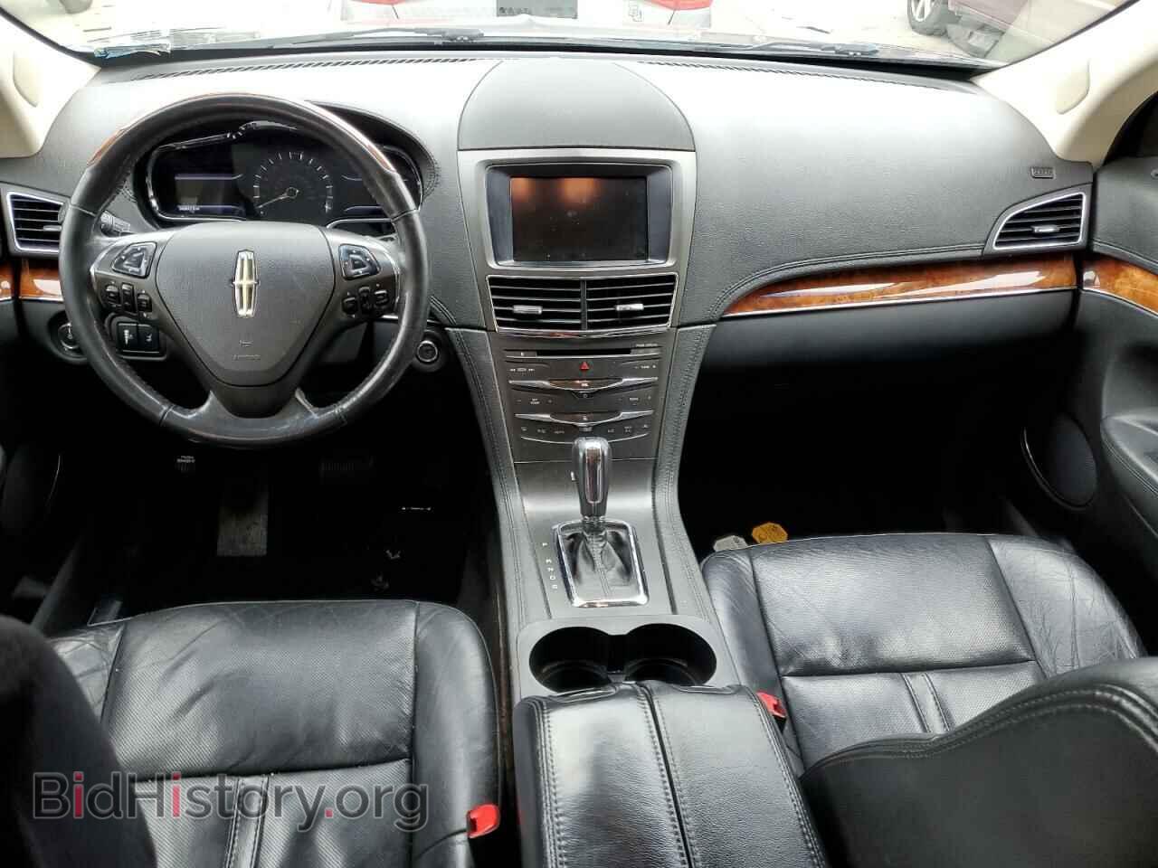 2013 LINCOLN MKT - VIN: 2LMHJ5FK3DBL54542 - Photo 8