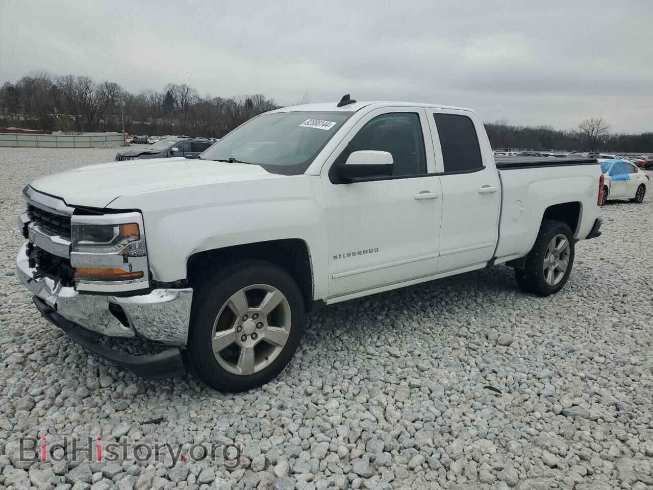 Photo 1GCRCREC8HZ127463 - CHEVROLET ALL Models 2017
