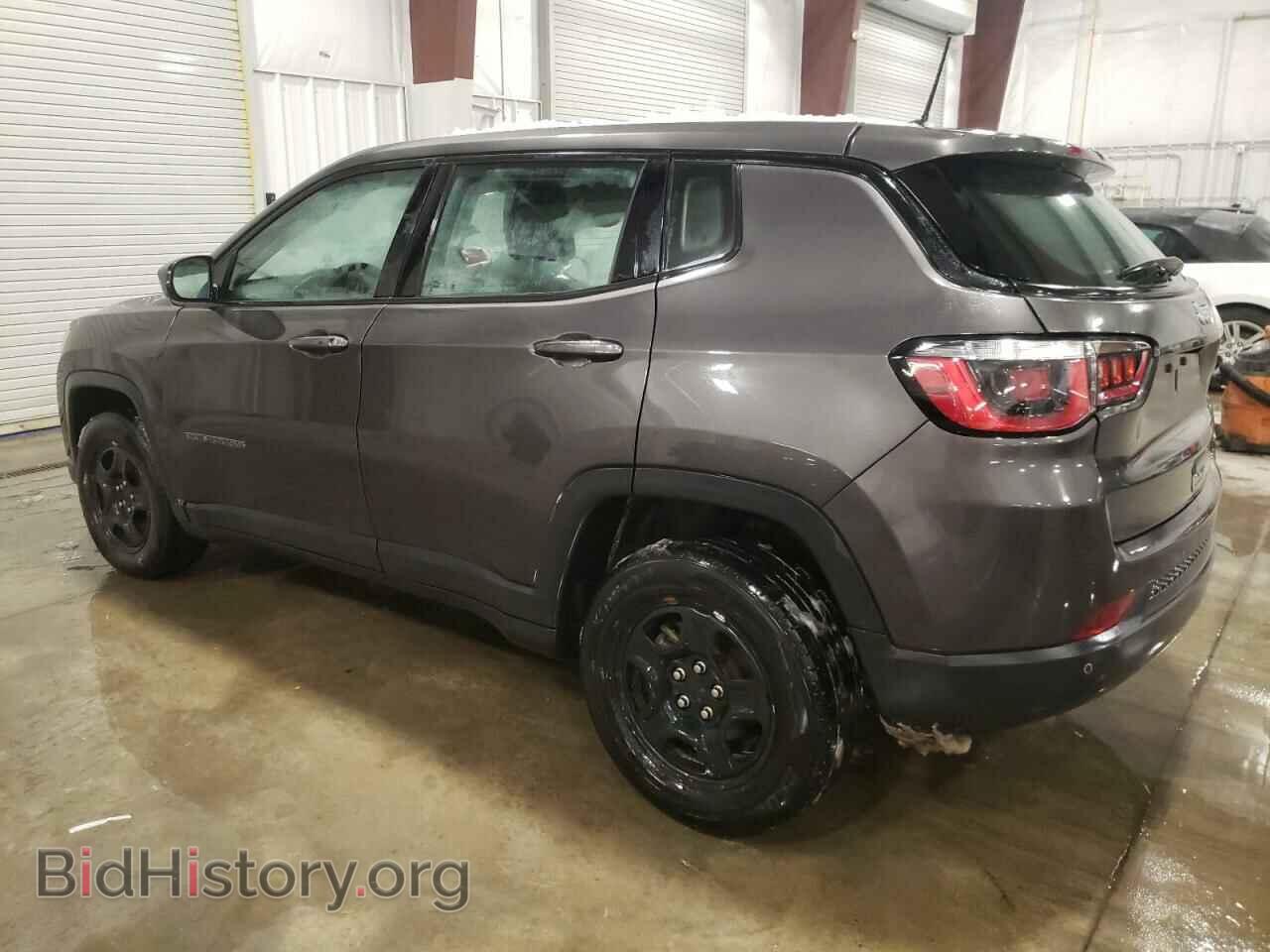2018 JEEP COMPASS - VIN: 3C4NJCAB7JT486699 - Фото 2
