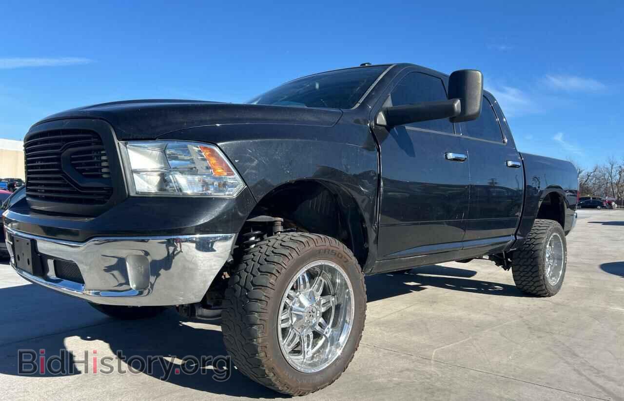 2015 RAM 1500 - VIN: 3C6RR7LT4FG629607 - Photo 2
