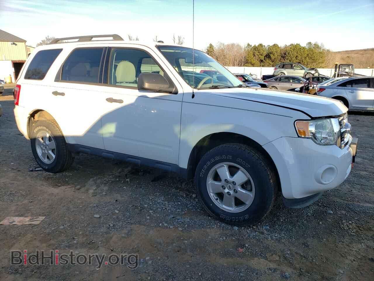 2011 FORD ESCAPE - VIN: 1FMCU9D79BKC38221 - Фото 4