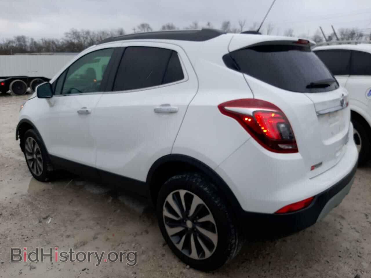 2022 BUICK ENCORE - VIN: KL4CJESM7NB552043 - Photo 2