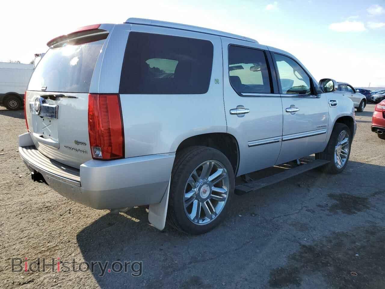 2011 CADILLAC ESCALADE - VIN: 1GYS4FEJ6BR303441 - Фото 3