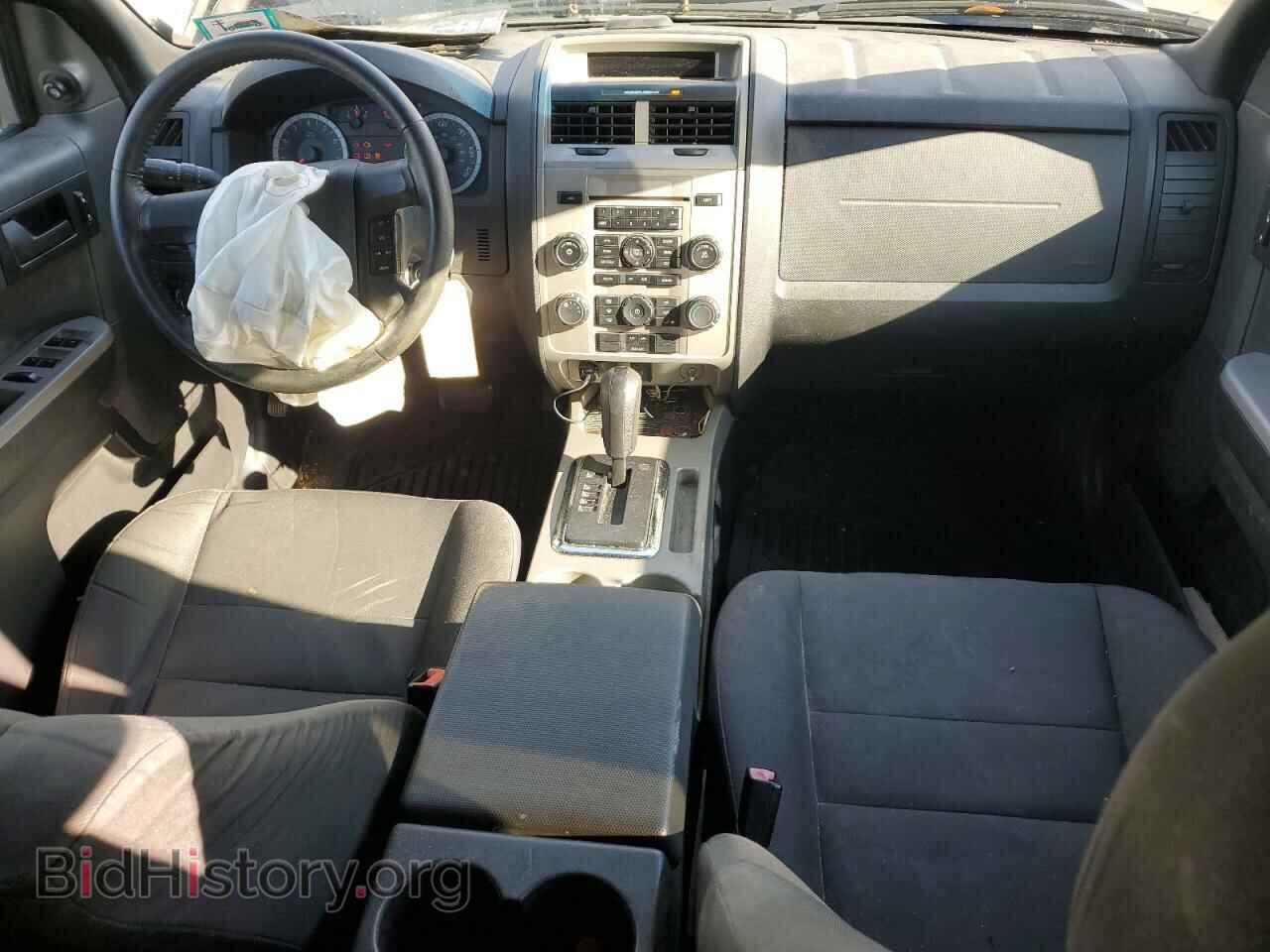 2011 FORD ESCAPE - VIN: 1FMCU0D74BKC47582 - Фото 8