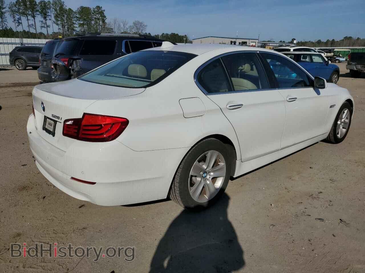 2011 BMW 5 SERIES - VIN: WBAFR1C50BC749103 - Фото 3