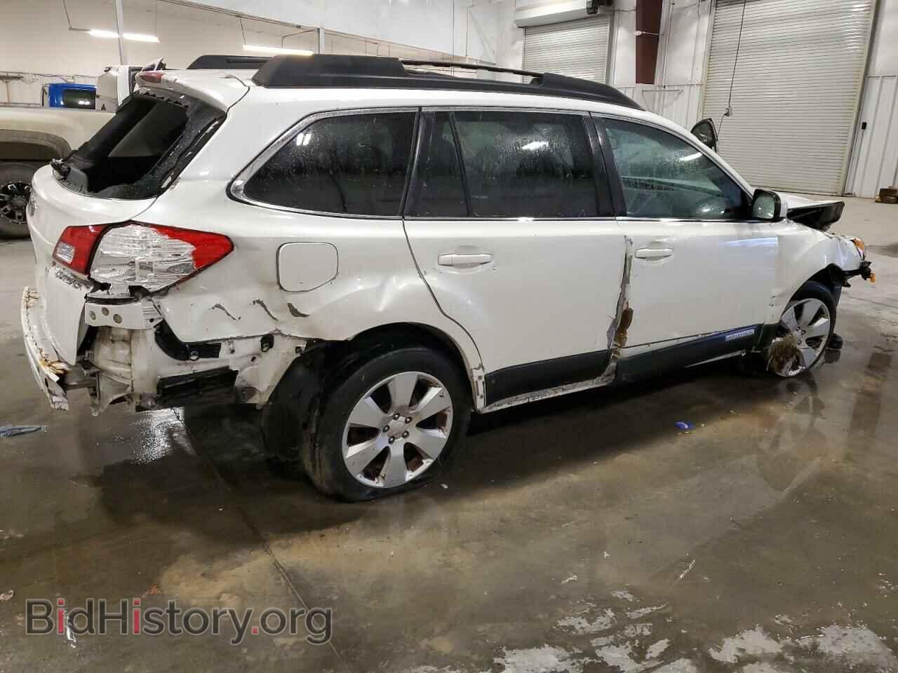 2011 SUBARU OUTBACK - VIN: 4S4BRCCC3B3401089 - Фото 3