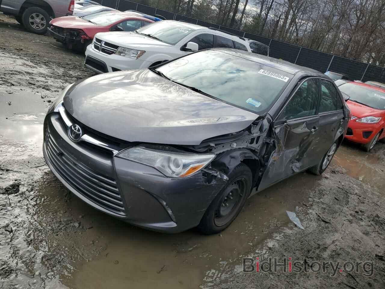 Photo 4T4BF1FK4GR571064 - TOYOTA CAMRY 2016