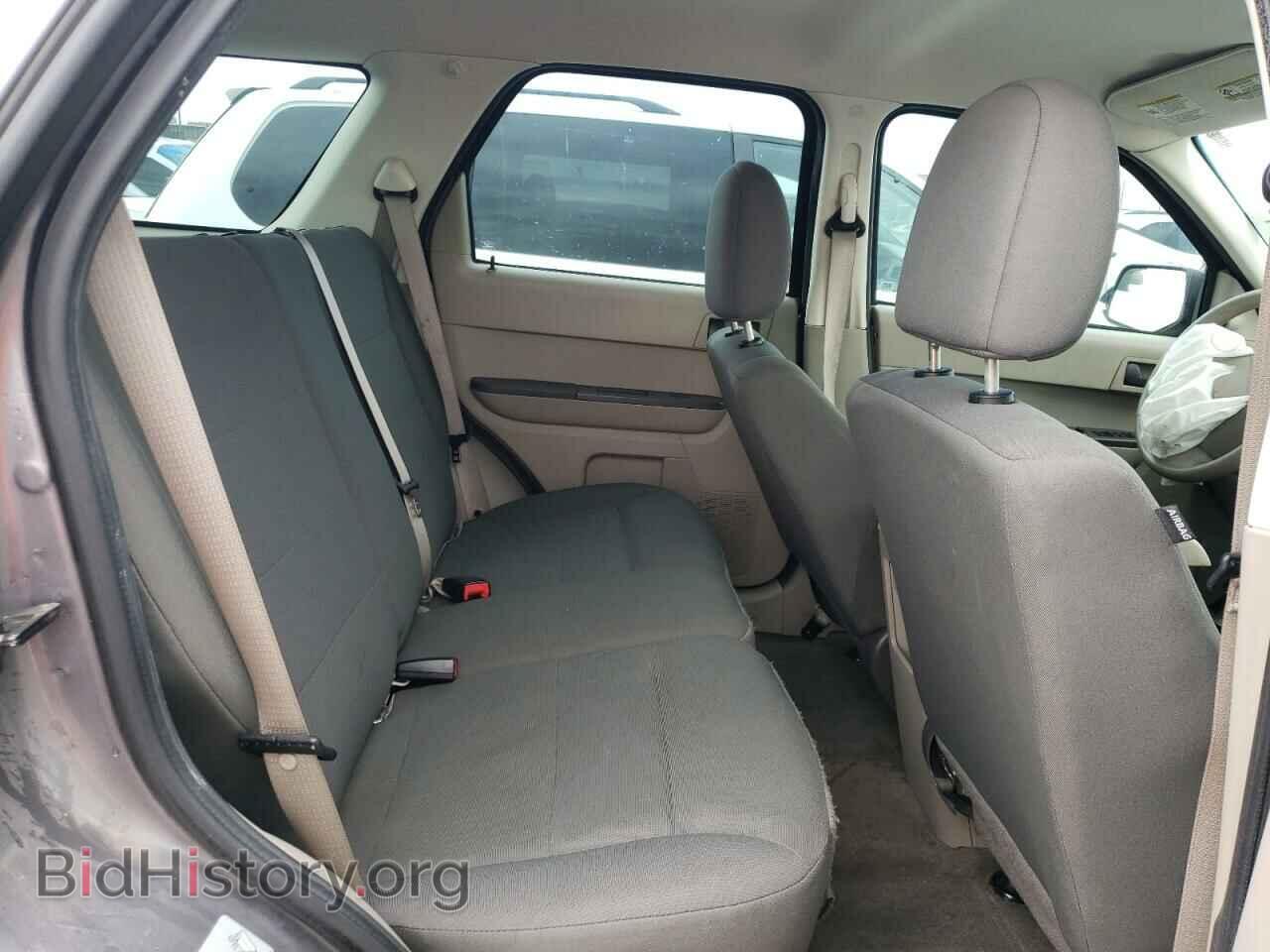 2011 FORD ESCAPE - VIN: 1FMCU0C74BKA67827 - Фото 10