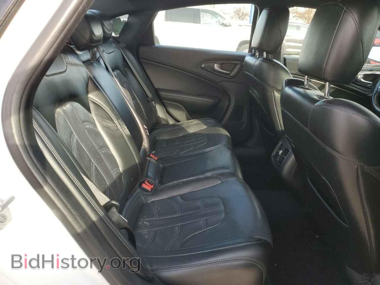 2016 CHRYSLER 200 - VIN: 1C3CCCBG7GN184080 - Фото 10
