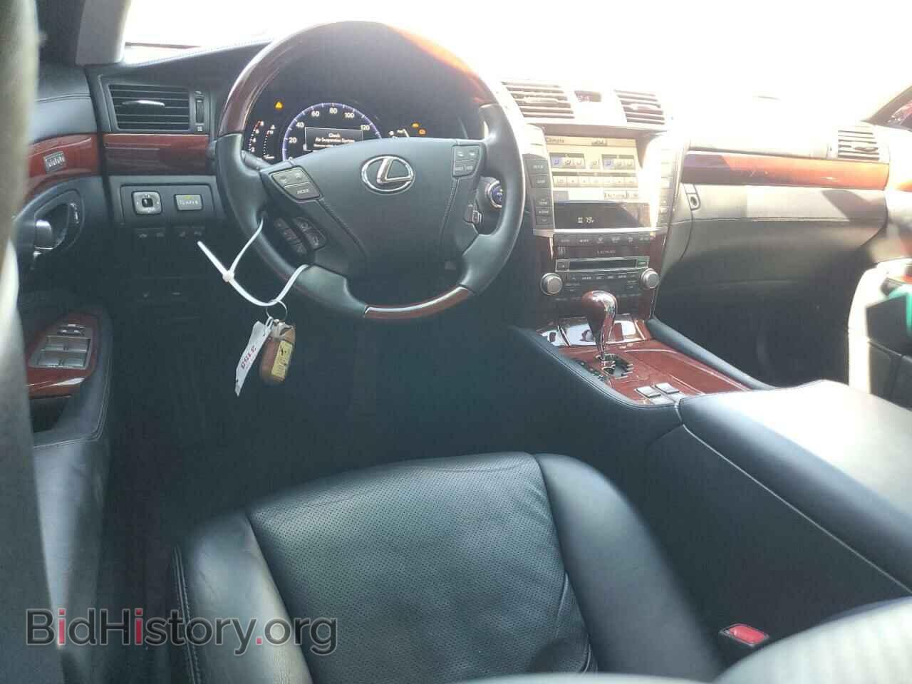 2011 LEXUS LS600 - VIN: JTHDU1EF3B5013340 - Photo 8