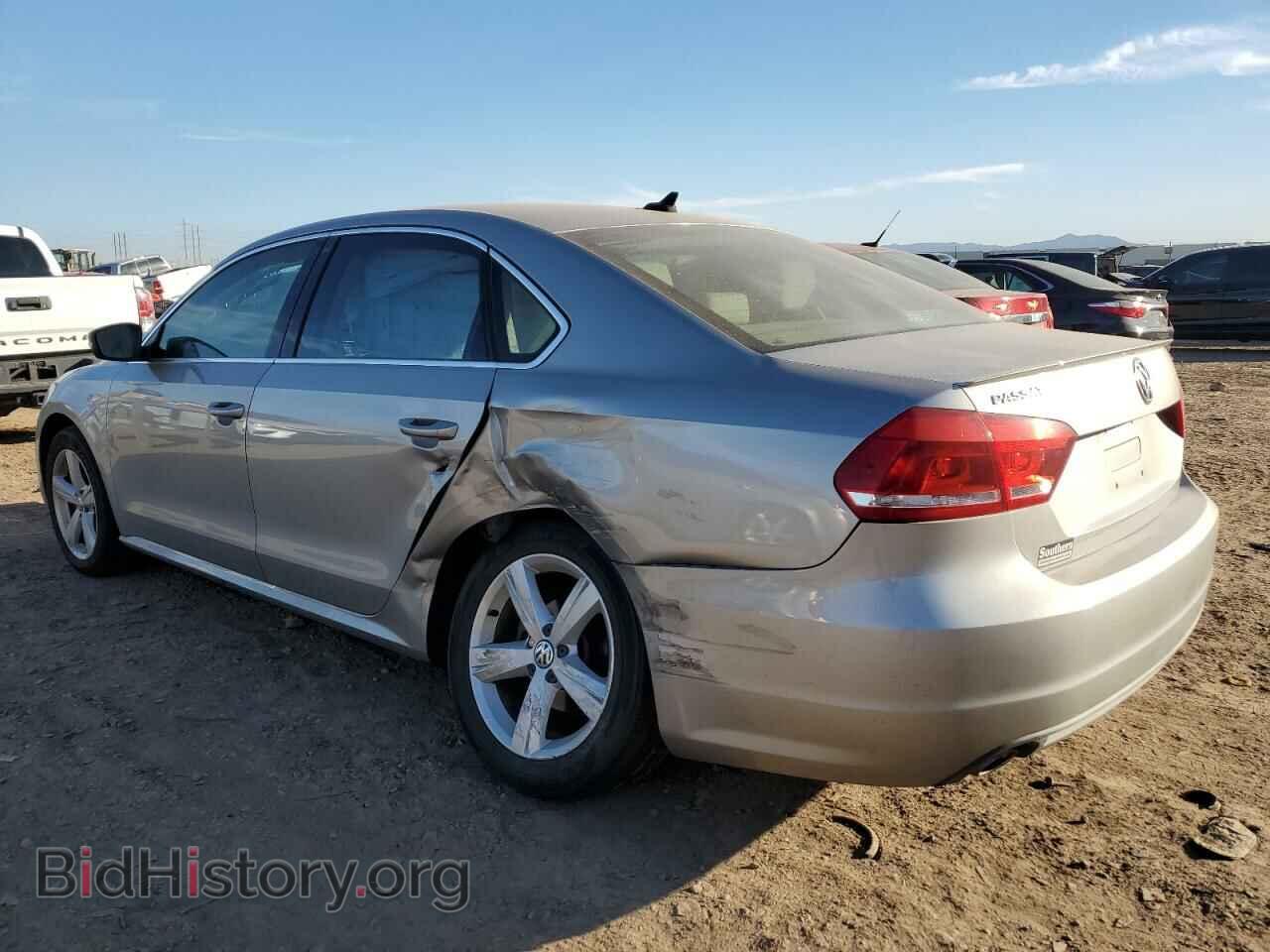 2013 VOLKSWAGEN PASSAT - VIN: 1VWBN7A3XDC004716 - Фото 2