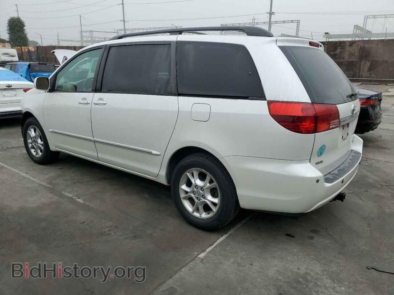 2005 TOYOTA All Models - VIN: 5TDBA22CX5S045587 - Фото 2
