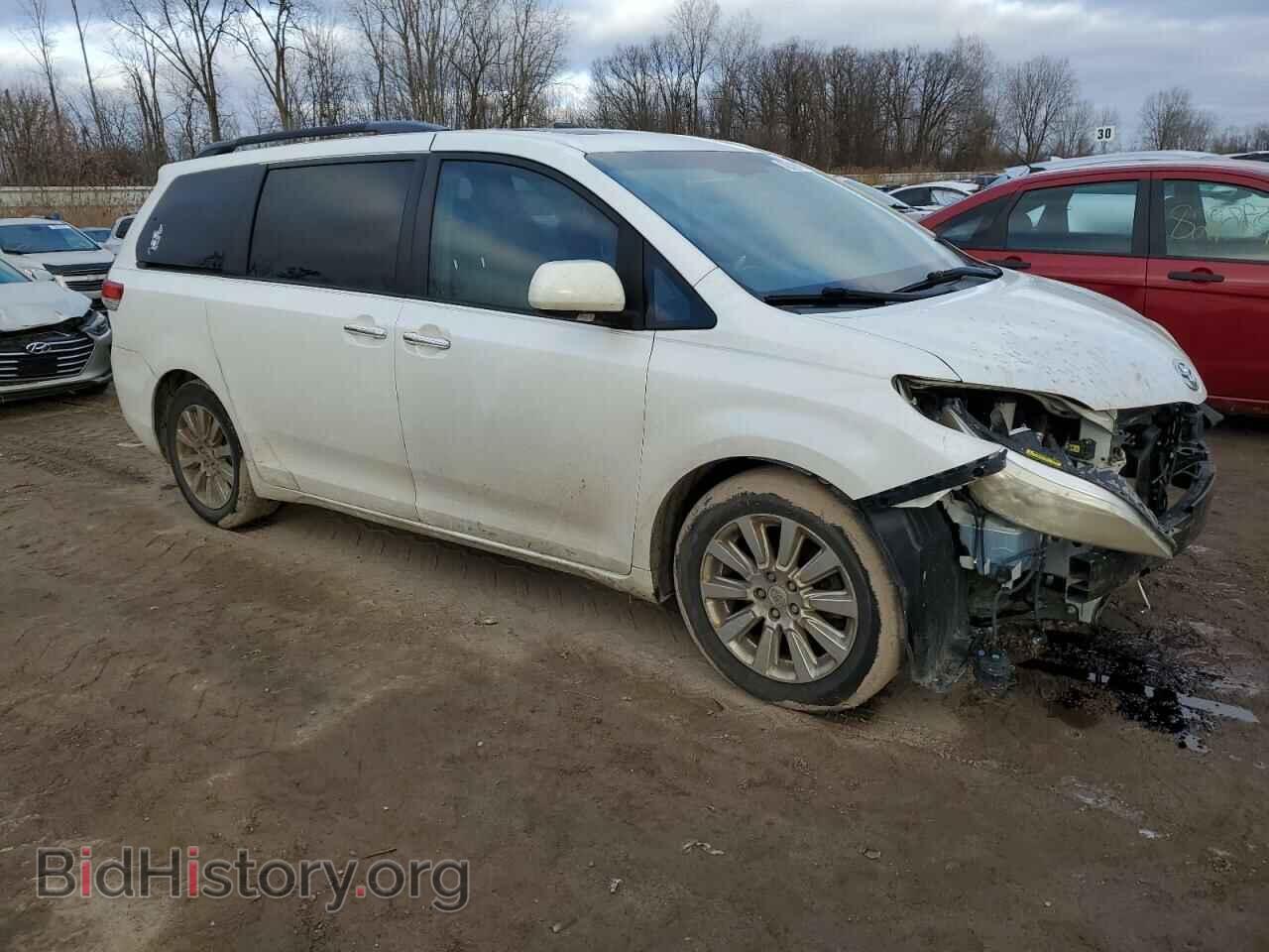 2011 TOYOTA All Models - VIN: 5TDYK3DC8BS064788 - Photo 4