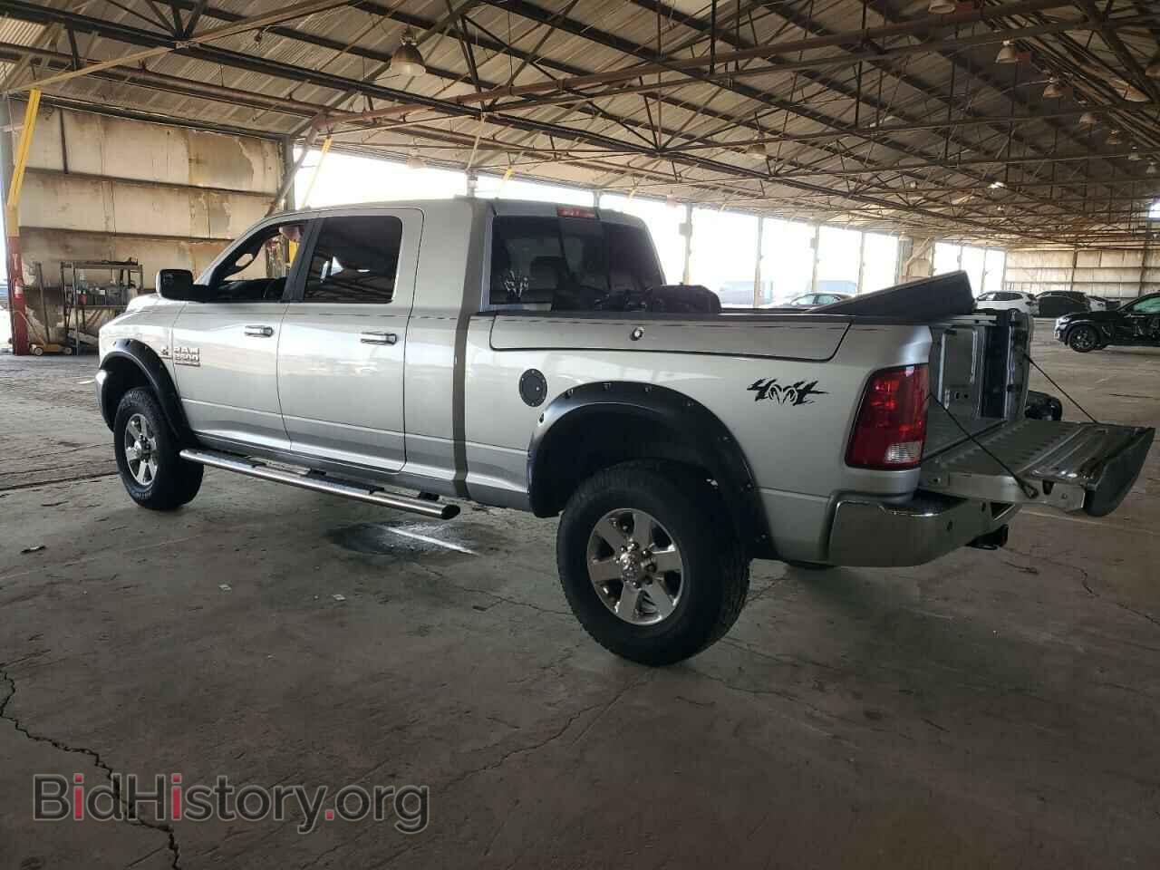 2013 RAM All Models - VIN: 3C6UR5ML2DG554089 - Photo 2