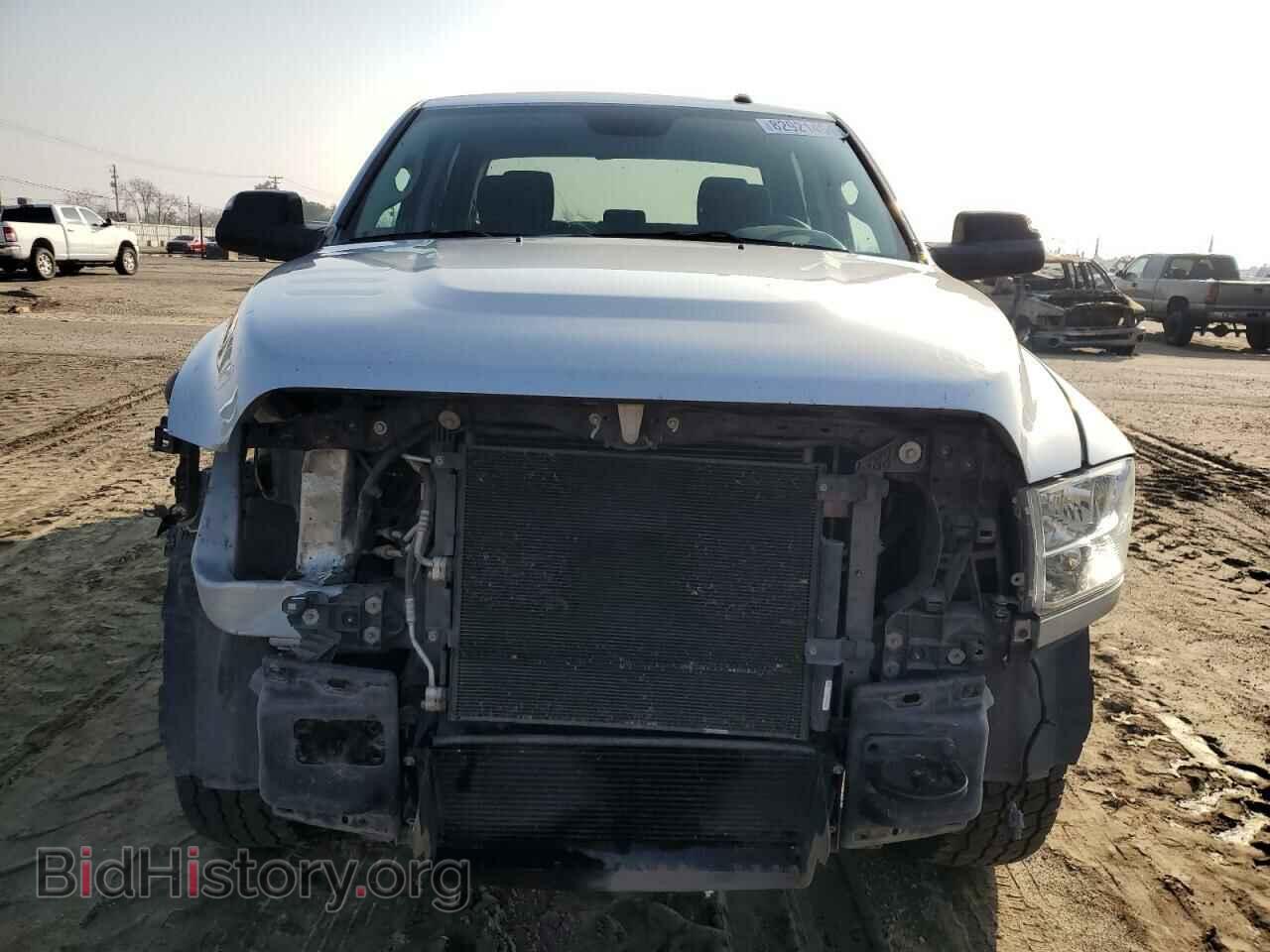 2017 RAM All Models - VIN: 3C6UR5CL3HG767754 - Photo 5
