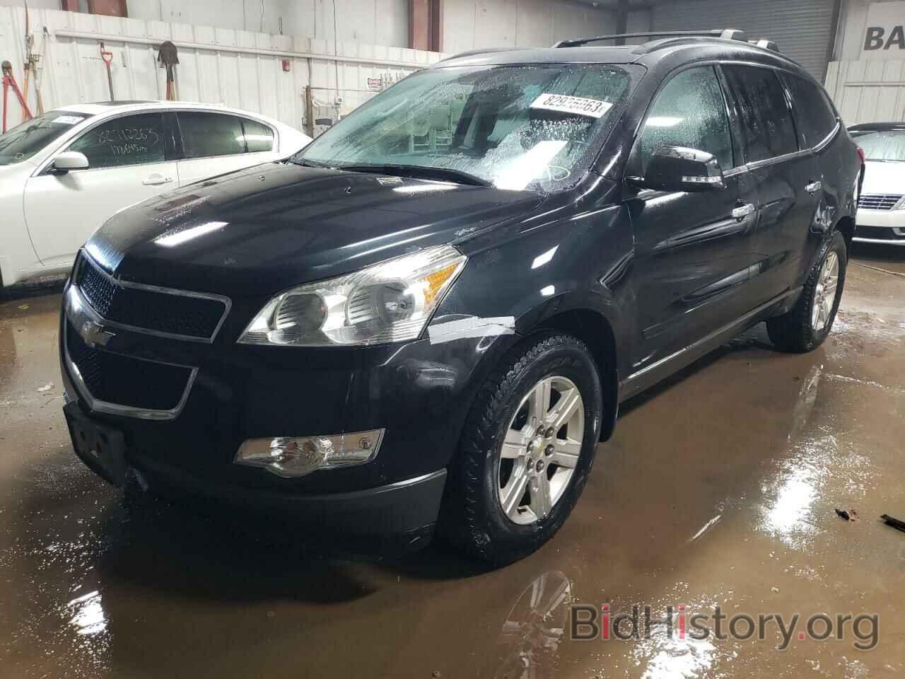 Photo 1GNKVGED0BJ410641 - CHEVROLET TRAVERSE 2011