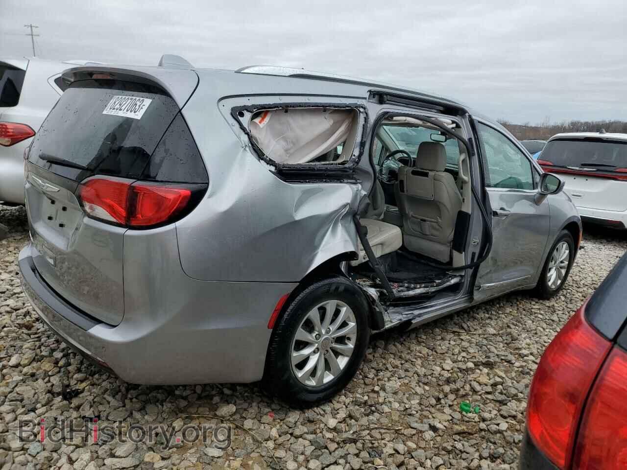 2018 CHRYSLER PACIFICA - VIN: 2C4RC1EG4JR139632 - Фото 3