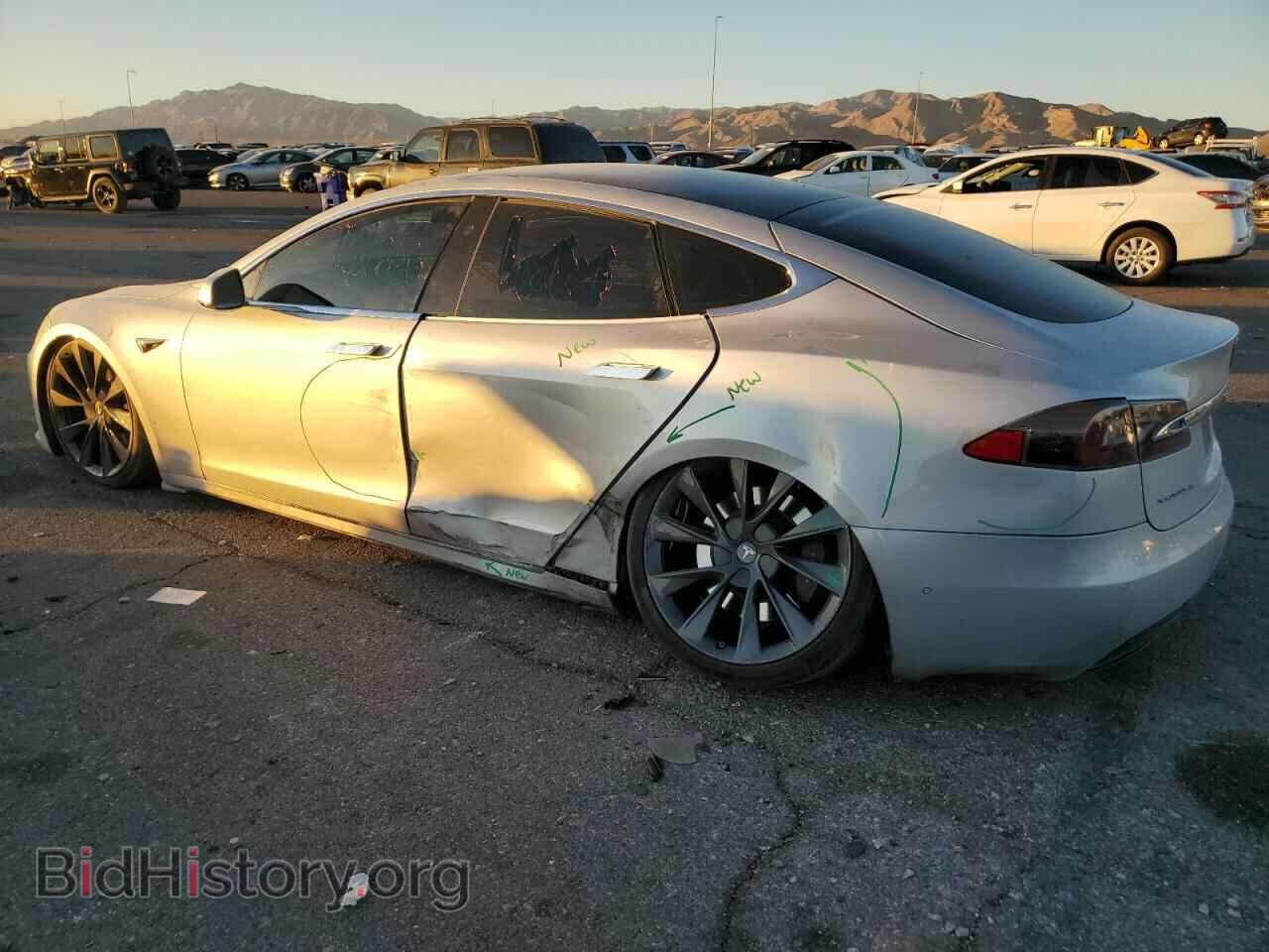 2018 TESLA MODEL S - VIN: 5YJSA1E21JF241638 - Photo 2