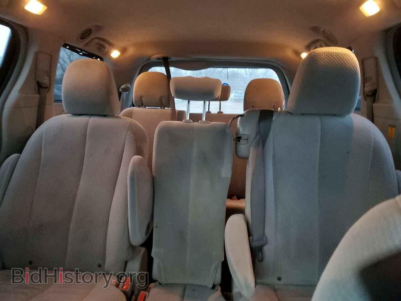 2011 TOYOTA All Models - VIN: 5TDKK3DC8BS063047 - Фото 10