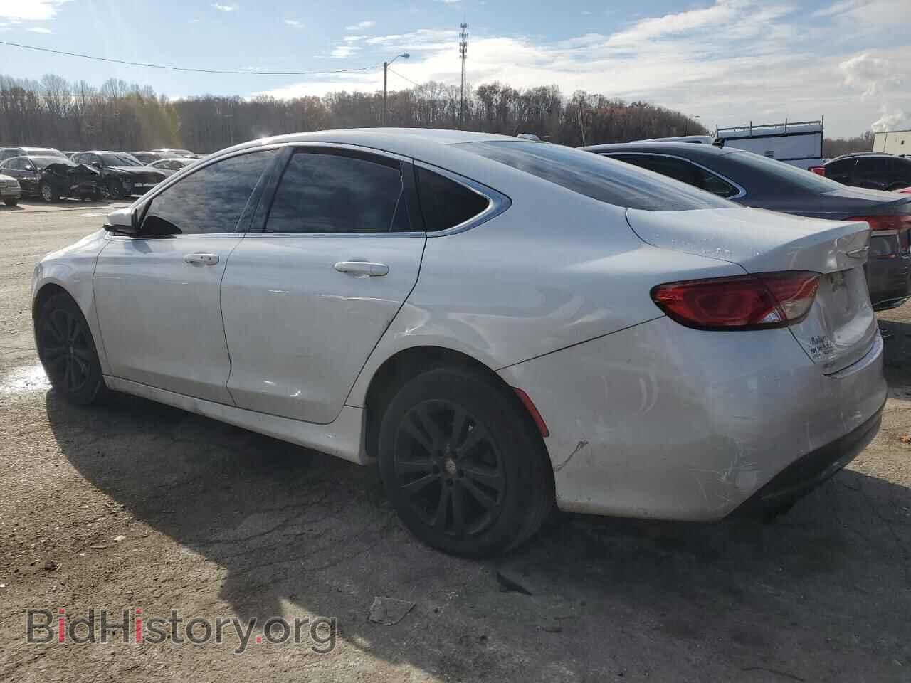 2015 CHRYSLER 200 - VIN: 1C3CCCABXFN603060 - Фото 2