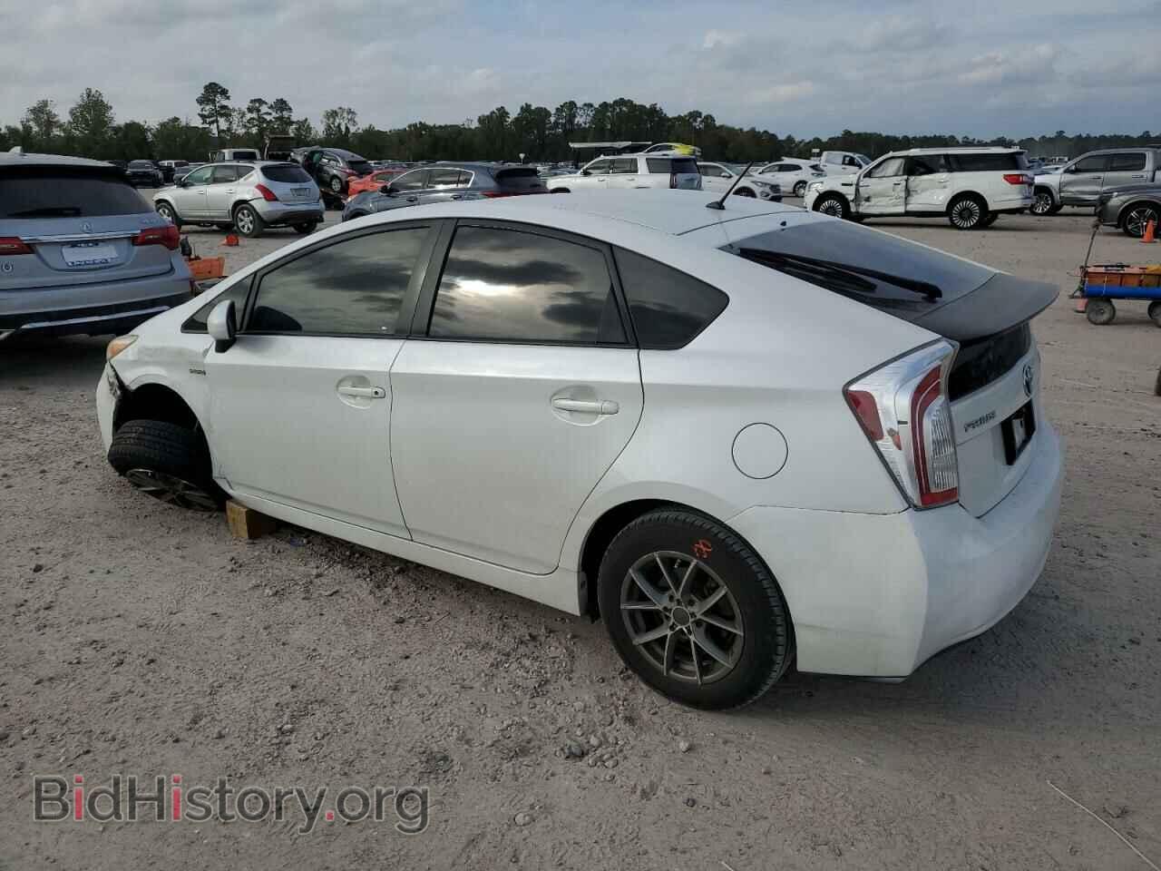 2013 TOYOTA PRIUS - VIN: JTDKN3DU3D5676573 - Фото 2
