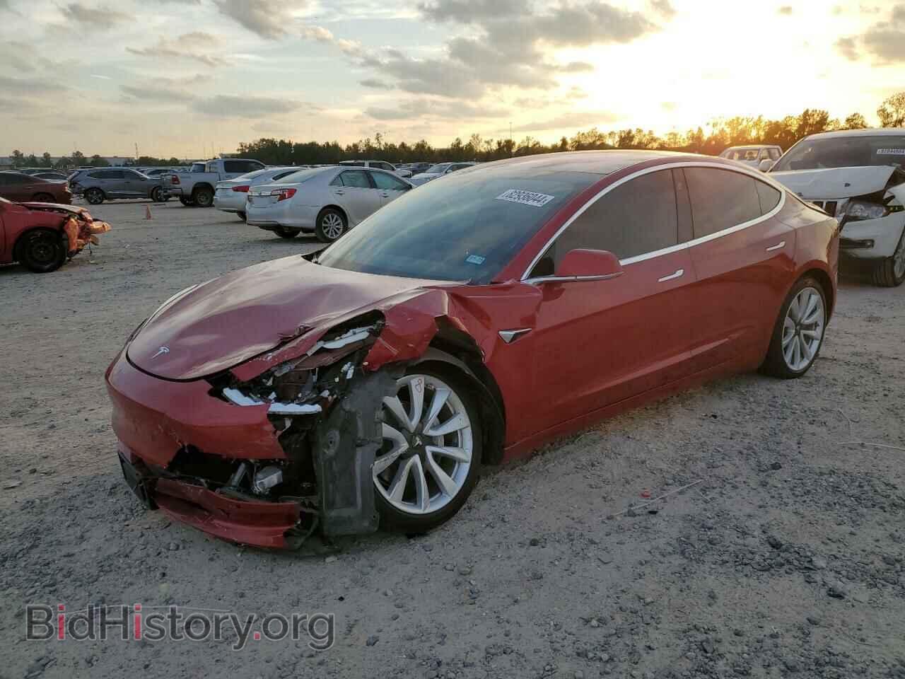 Фотография 5YJ3E1EA9JF102941 - TESLA MODEL 3 2018