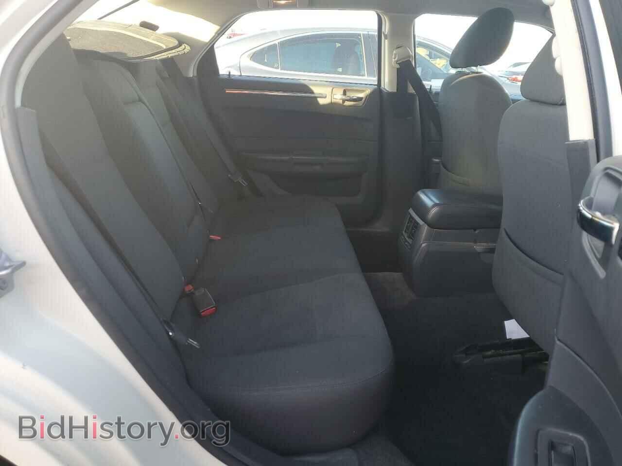 2010 CHRYSLER 300 - VIN: 2C3CA4CDXAH173686 - Фото 10