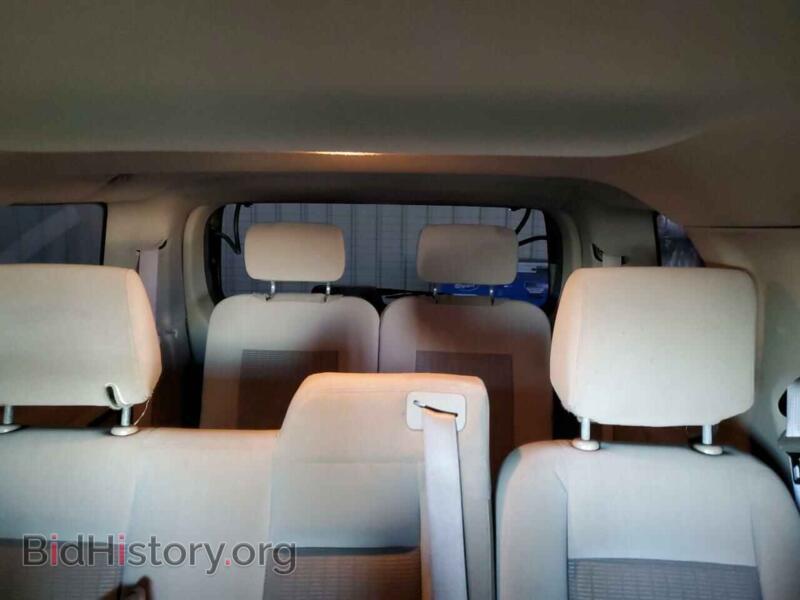 2006 Ford EXPLORER (VIN 1FMEU73E06UB35468) — photo 10 of 13