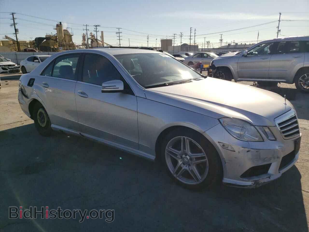 2011 MERCEDES-BENZ E-CLASS - VIN: WDDHF5GB8BA504191 - Фото 4