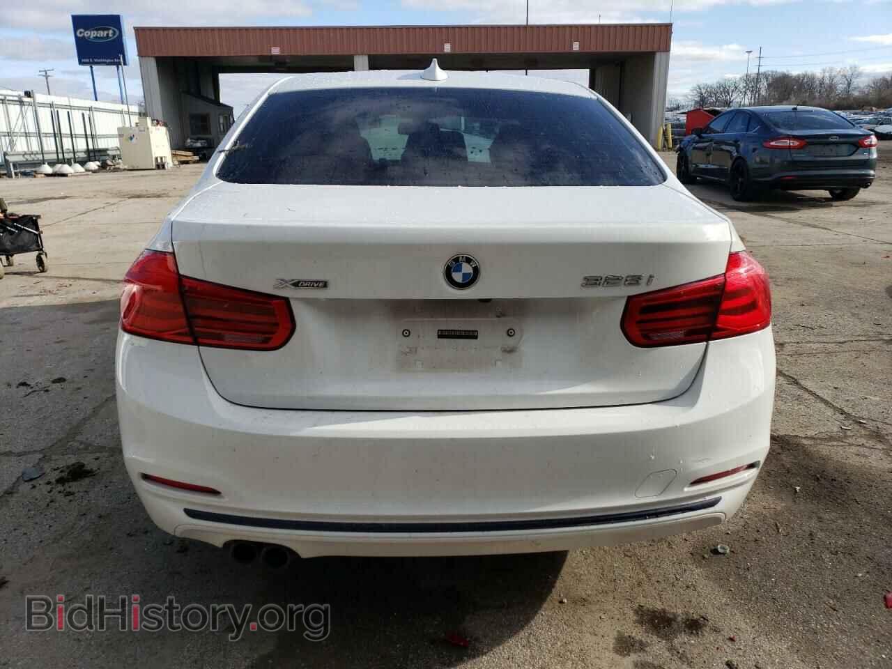 2016 BMW 3 SERIES - VIN: WBA8E3G51GNU04555 - Фото 6